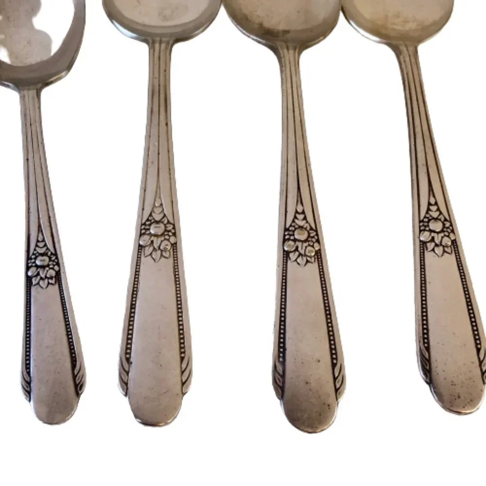 Wm Rogers MEMORY Hiawatha 1937 Silver Plate SPOONS Flatware Tsp + Tbsp + Sugar 9